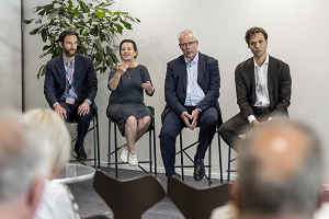 4 experts op een rij