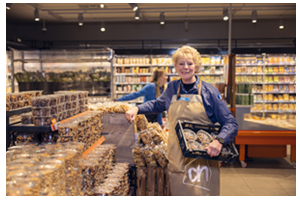 albert heijn medewerkster